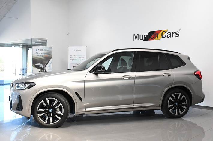 undefined BMW iX3 fra 2025
