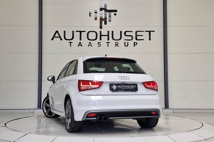 Hvid Audi A1 fra 2013