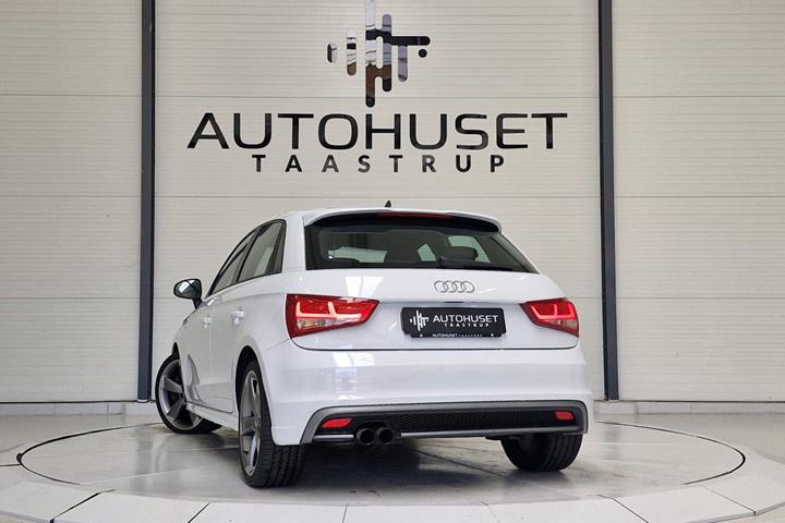 Hvid Audi A1 fra 2013