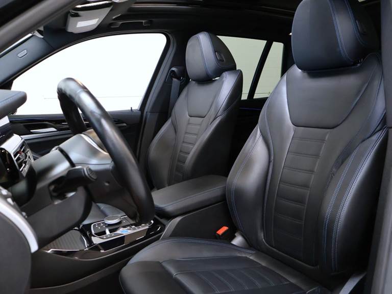 BMW iX3 Charged Plus M-Sport