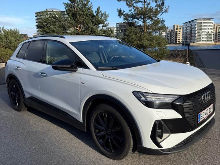 Audi Q4 e-tron 40 S-line