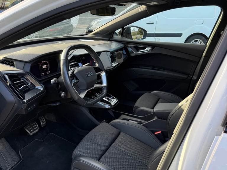 Audi Q4 e-tron 40 S-line