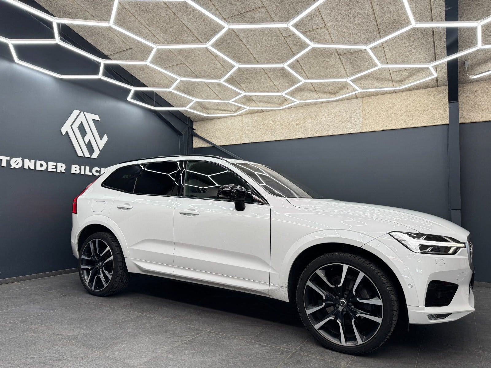 undefined Volvo XC60 fra 2019