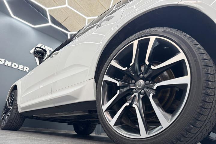 undefined Volvo XC60 fra 2019