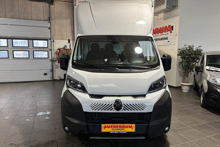 Hvid Citroën Jumper 35H fra 2026