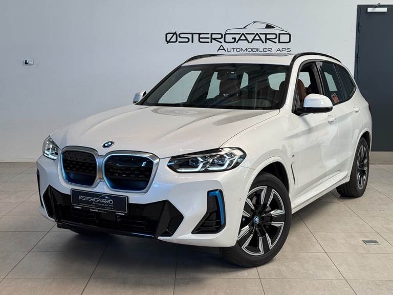 BMW iX3 Charged M-Sport