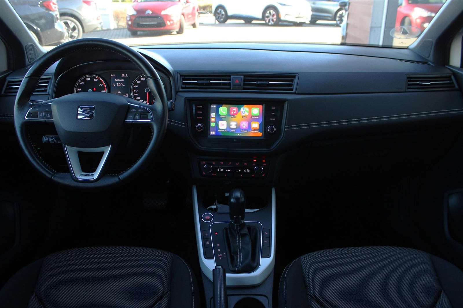 Hvid Seat Arona fra 2020