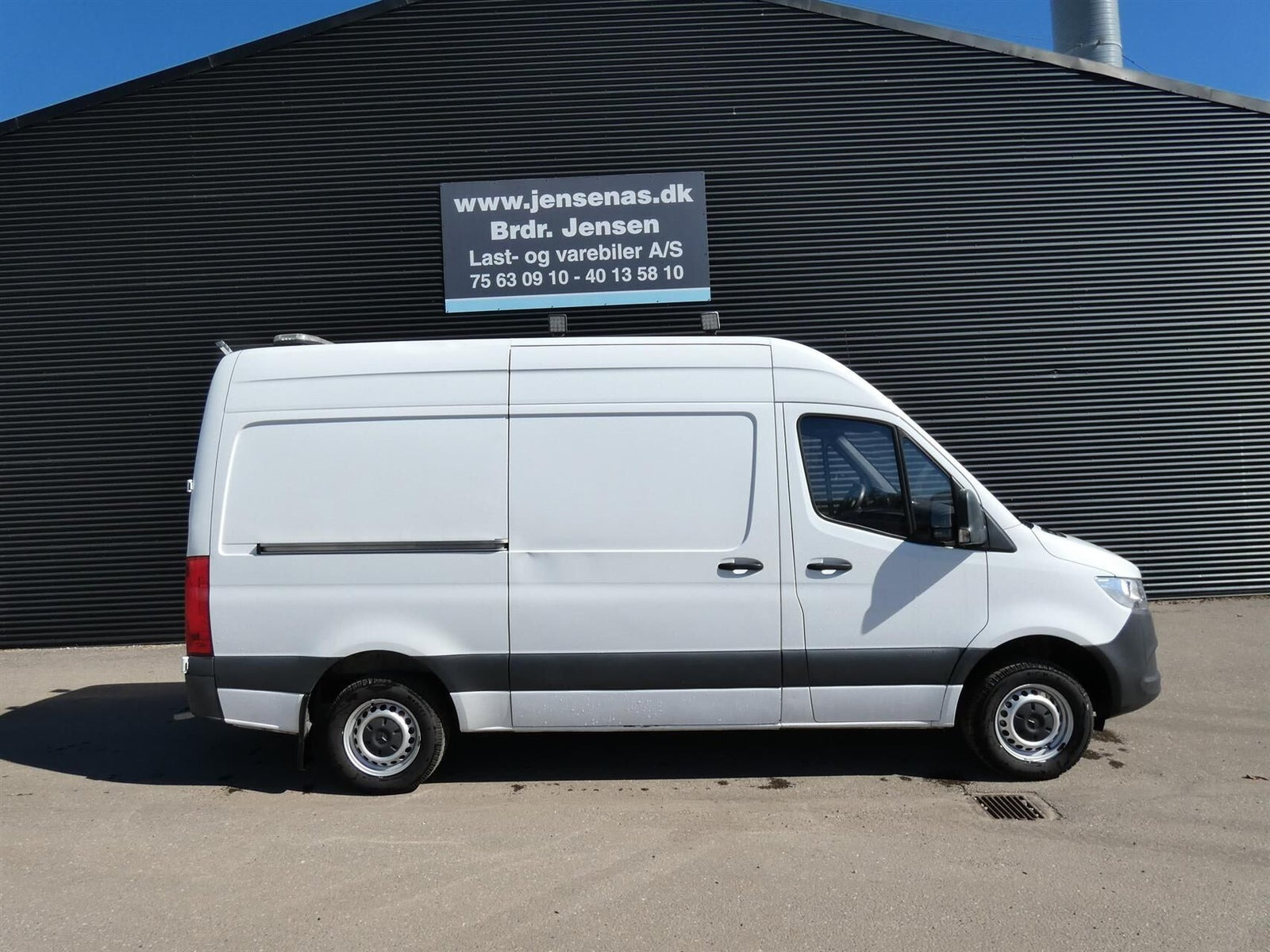 Hvid Mercedes Sprinter 316 fra 2020