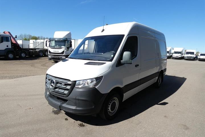 Hvid Mercedes Sprinter 316 fra 2020