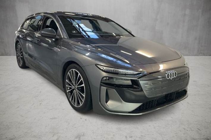 Grå Audi A6 e-tron fra 2025