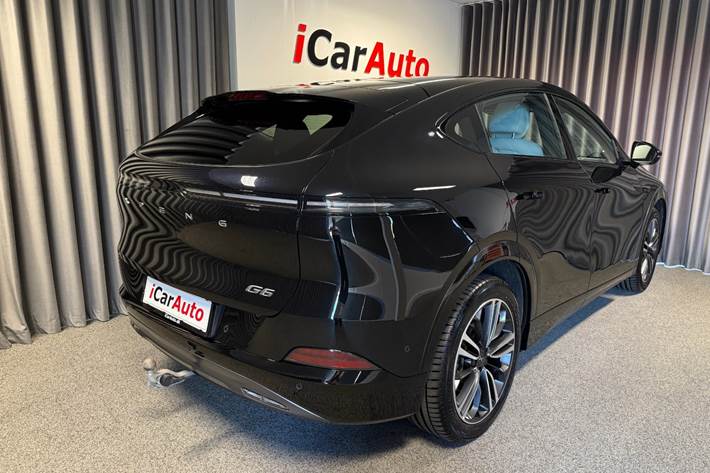 Sort Xpeng G6 fra 2024