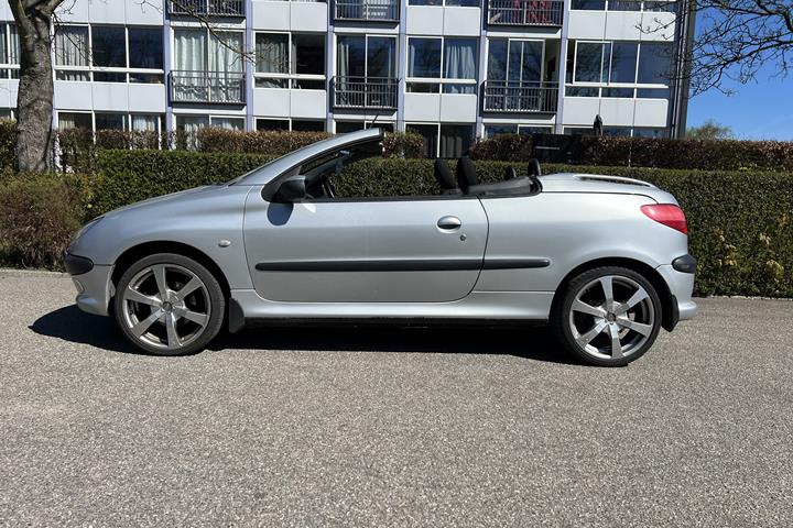 undefined Peugeot 206 fra 2002