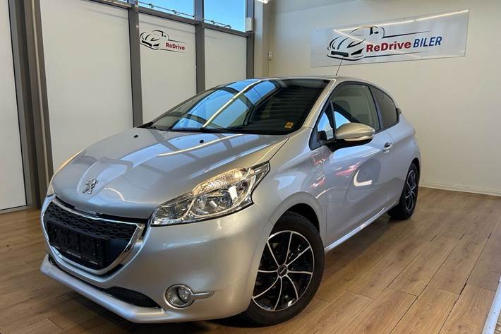 Sølv Peugeot 208 fra 2013