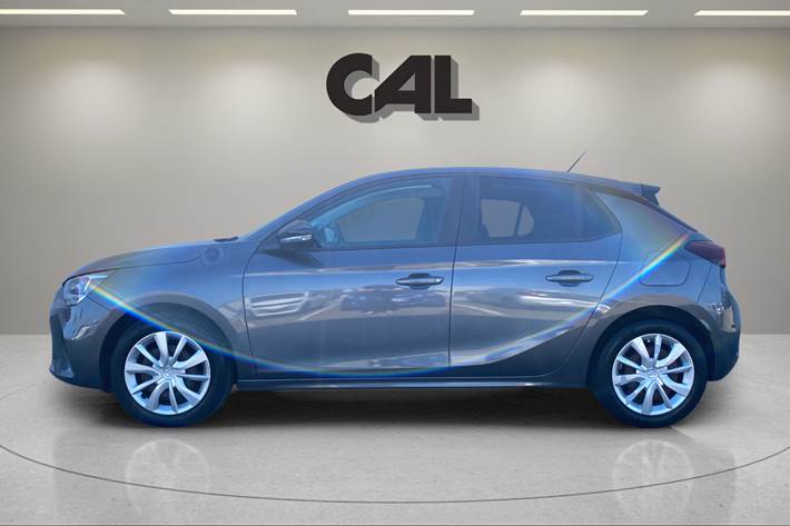 Grå Opel Corsa fra 2020