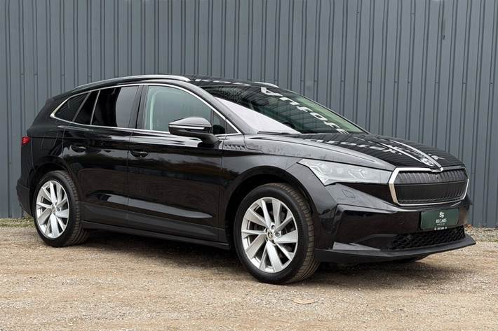 Sort Skoda Enyaq fra 2022