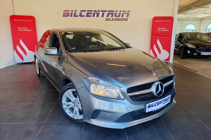 Grå Mercedes A200 d fra 2016