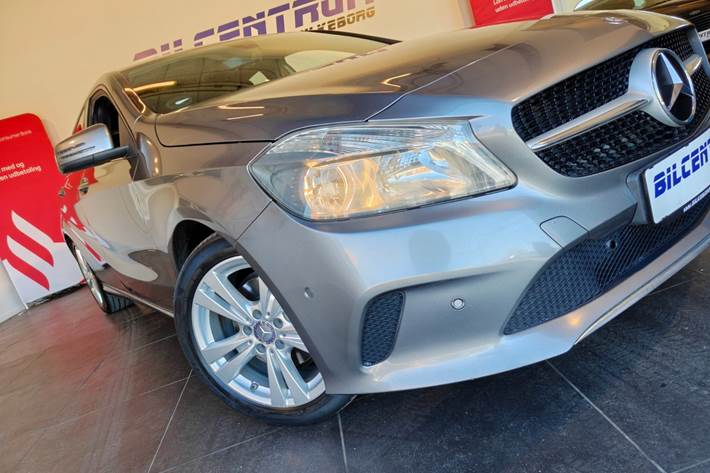 Grå Mercedes A200 d fra 2016