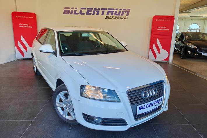 Hvid Audi A3 fra 2010