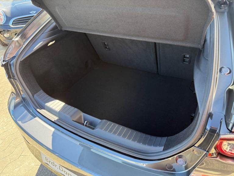 Mazda 3 2,0 e-SkyActiv-G 150 Sky