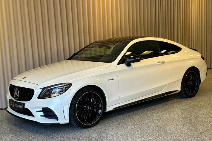 Hvid Mercedes C43 fra 2018