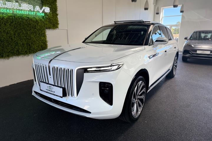 Hvid Hongqi E-HS9 fra 2025 set udefra