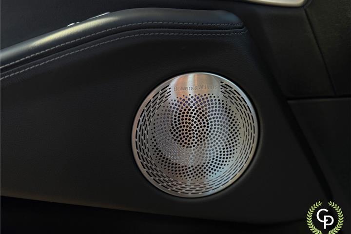 Sort BMW XM fra 2023