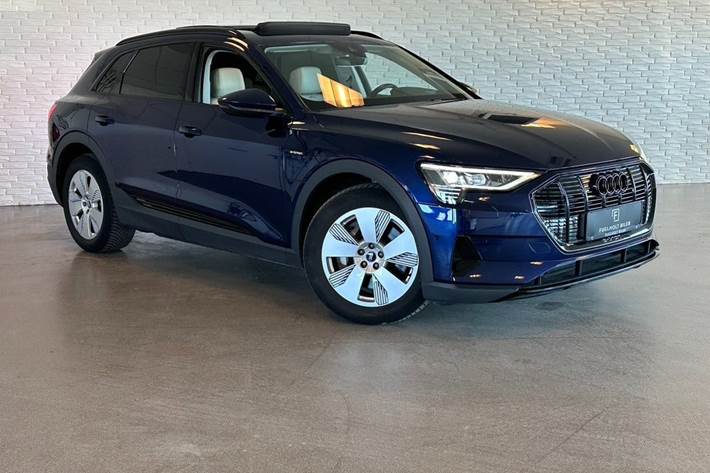 Blå Audi e-tron fra 2021