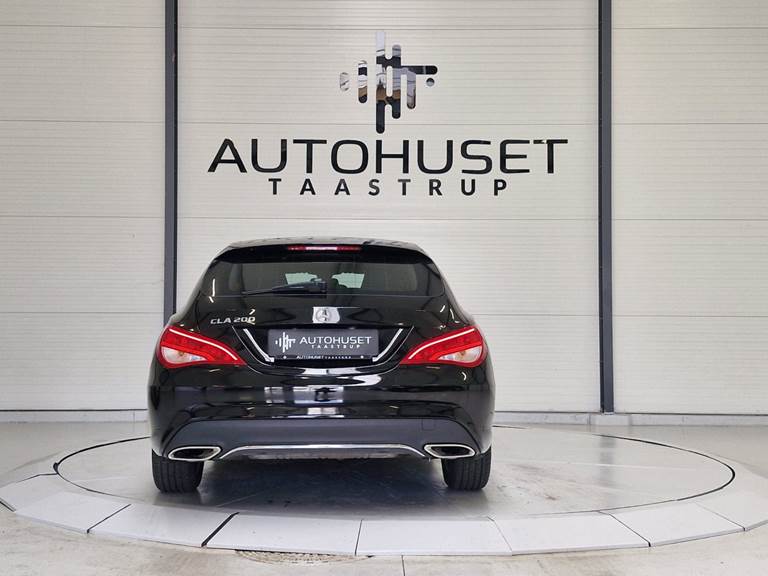 Mercedes CLA200 1,6 Urban Shooting Brake