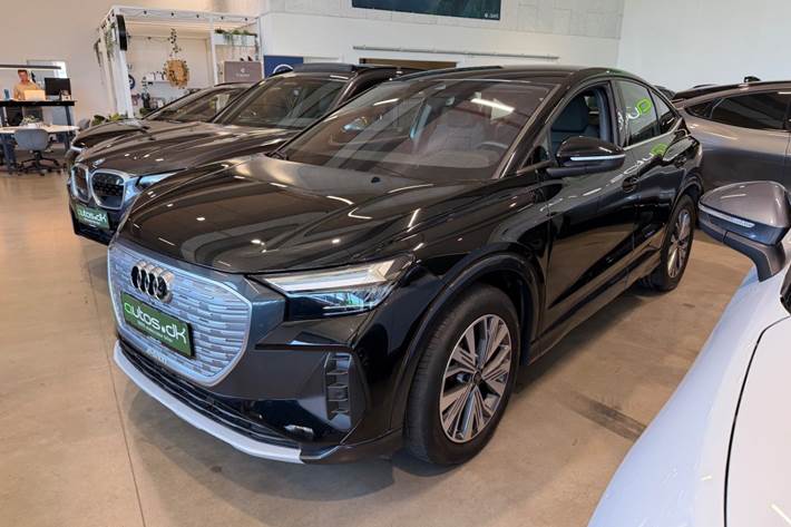 Sort Audi Q4 e-tron fra 2024