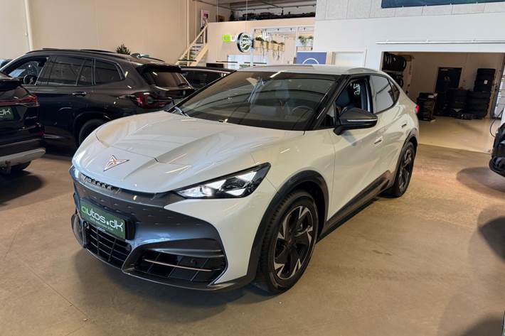 Hvid Cupra Tavascan fra 2025