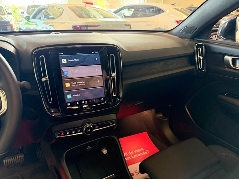 Volvo C40 P6 ReCharge Core