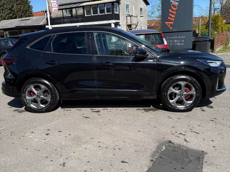 Ford Kuga 2,5 PHEV ST-Line X CVT