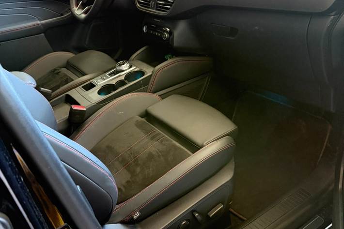 undefined Ford Kuga fra 2024