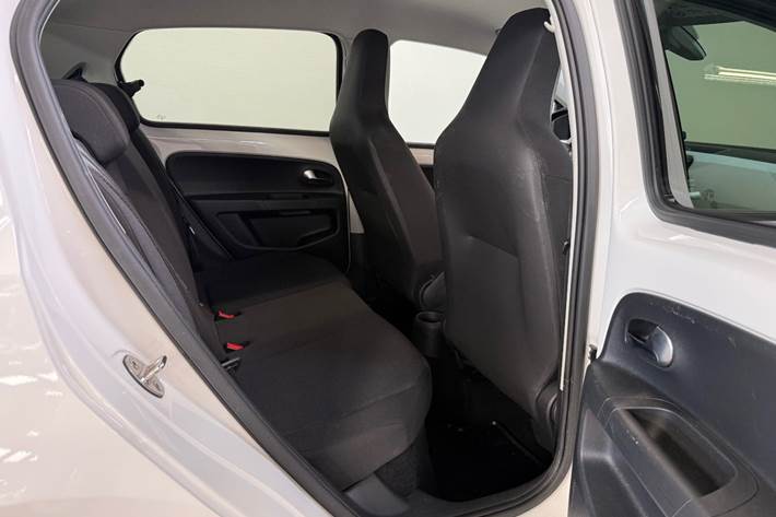 Hvid VW UP! fra 2018