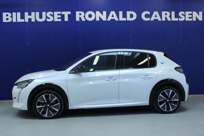Hvid Peugeot e-208 fra 2023