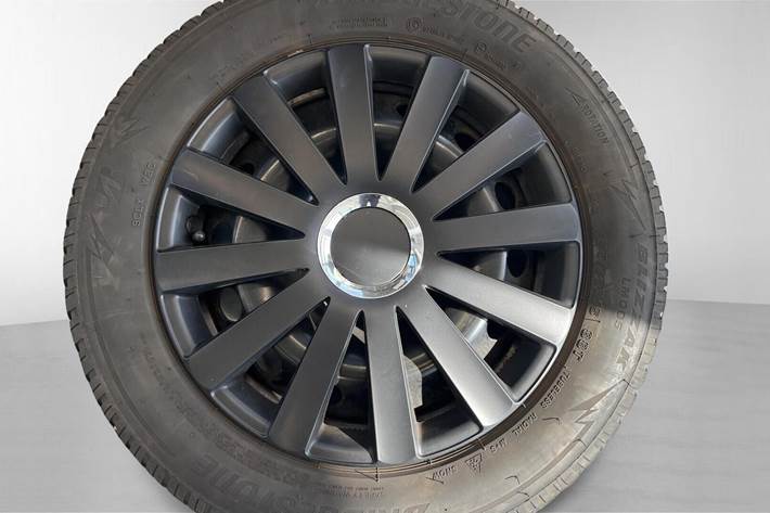 Grå Fiat 500e fra 2021
