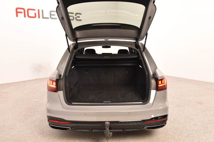 Grå Audi A4 fra 2021