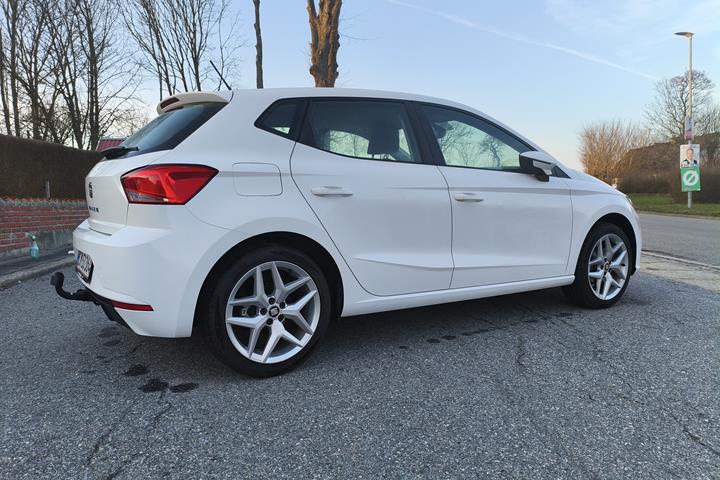 Hvid Seat Ibiza fra 2018