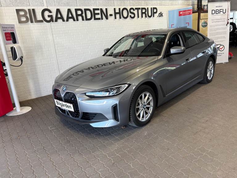 BMW i4 eDrive35