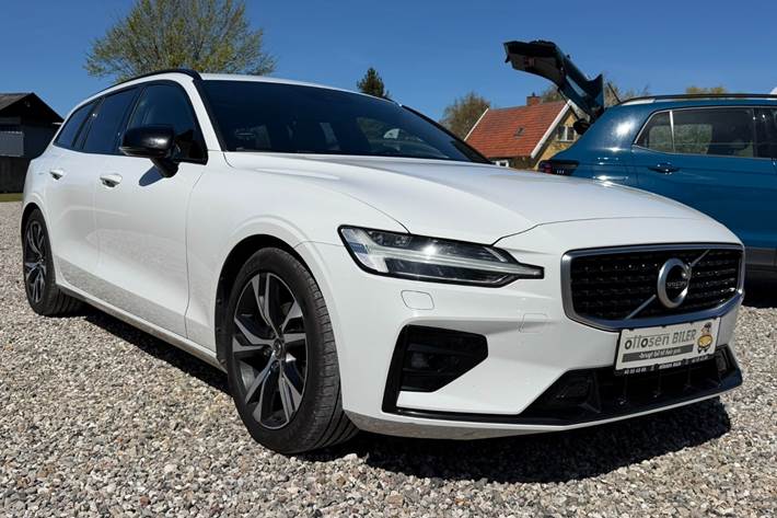 Hvid Volvo V60 fra 2019