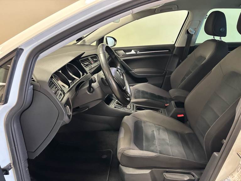 VW Golf 1,5 TSI BMT EVO Highline DSG 150HK 5d 7g Aut.