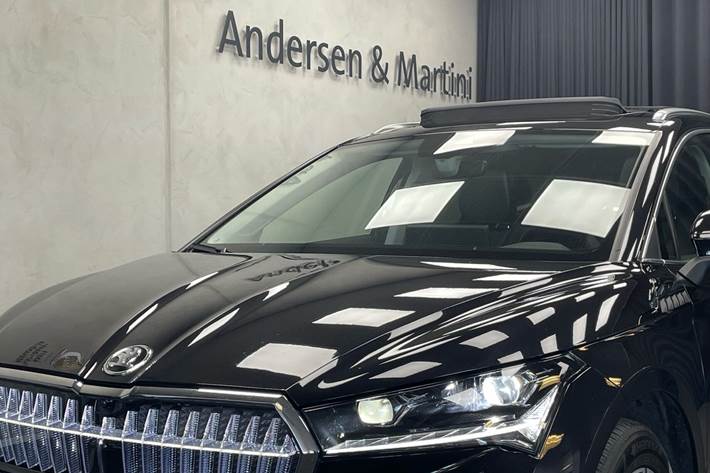 Sort Skoda Enyaq fra 2021