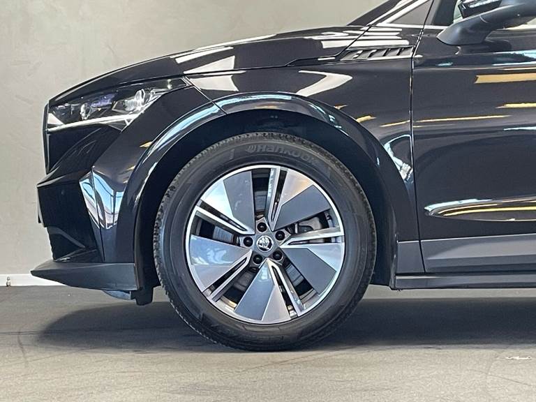 Skoda Enyaq 80 iV Selection Suite 204HK 5d Aut.