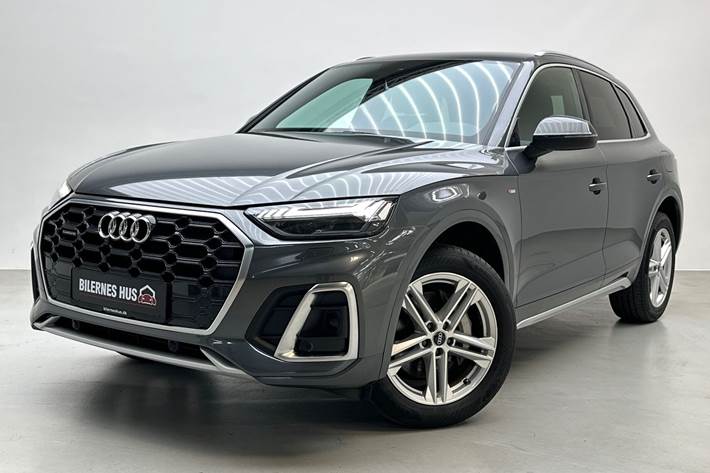 Grå Audi Q5 fra 2021