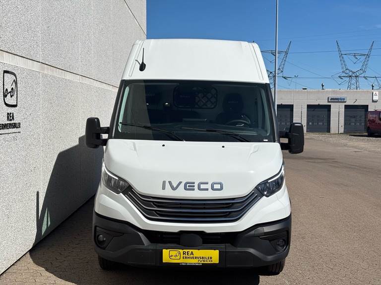 Iveco Daily 3,0 35C18 12m3 D 180HK Van 8g Aut.