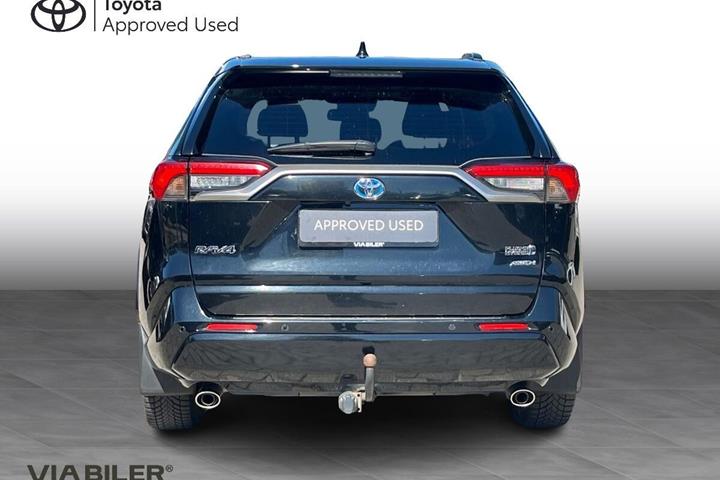 Sort Toyota RAV4 Plug-in fra 2021