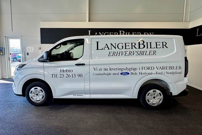 Hvid Ford Transit Custom 320 L1 fra 2026