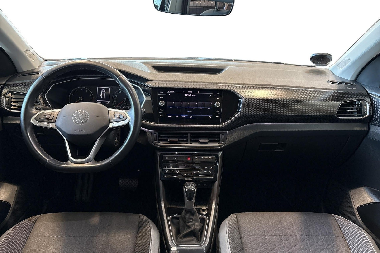 Sort VW T-Cross fra 2022