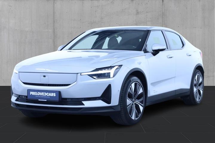 Hvid Polestar 2 fra 2023 set udefra