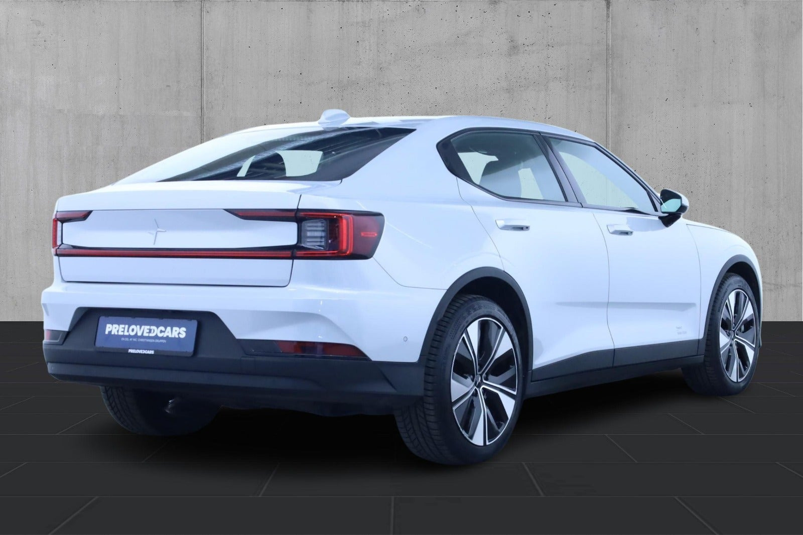 Hvid Polestar 2 fra 2023